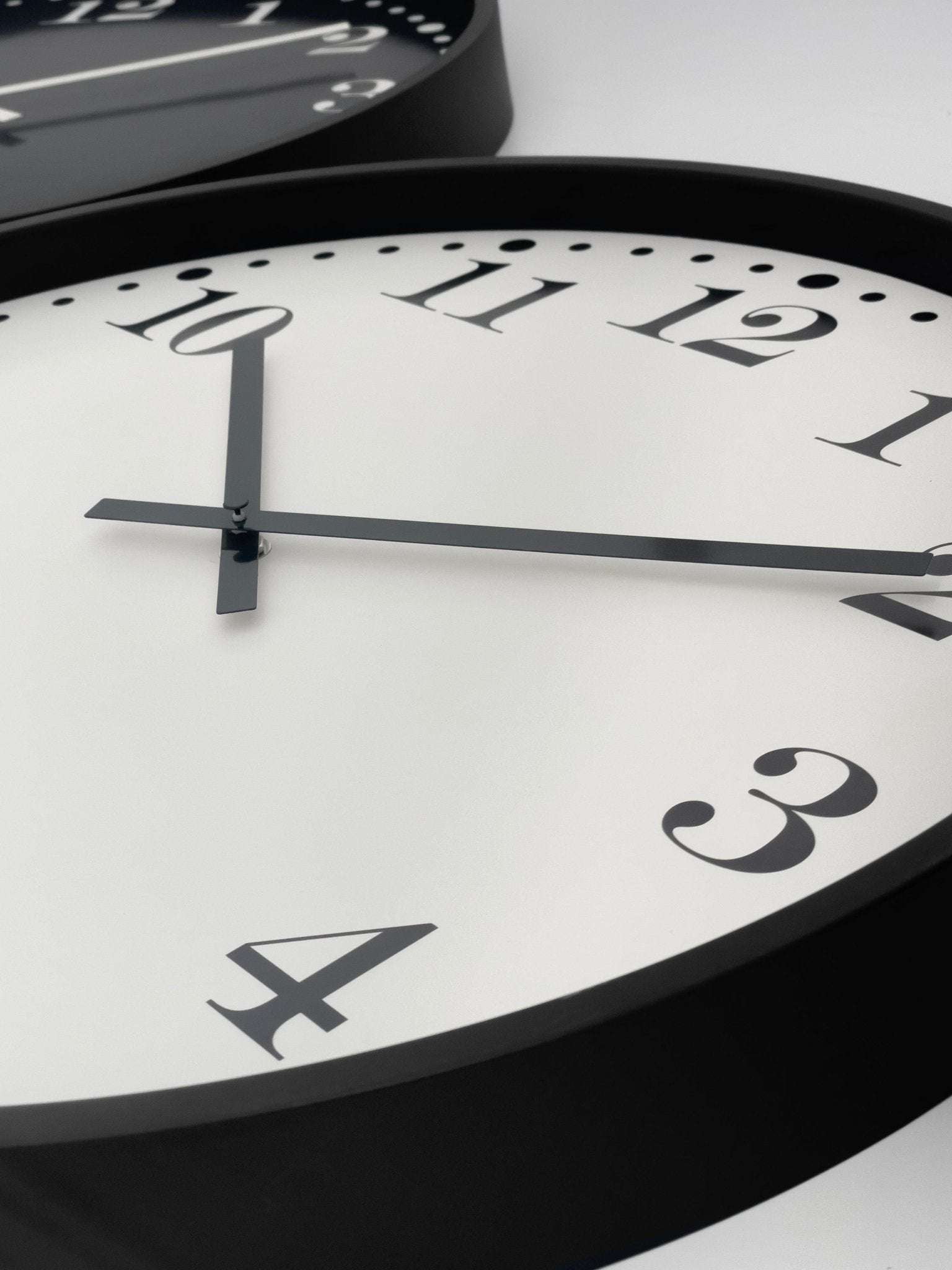 Wall clock 50cm - Silent - Black/White - Plastic - NeXtime 'Dickens Large' - wevelnit