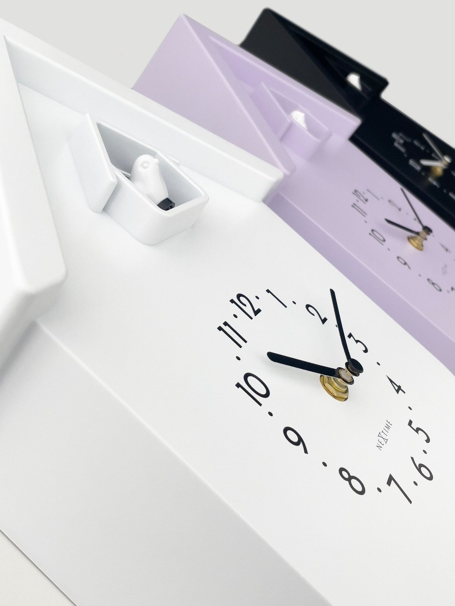 Wall clock 21.5x41.5x8.5cm - Pendulum - Cuckoo - NeXtime 'Twitter' - wevelnit