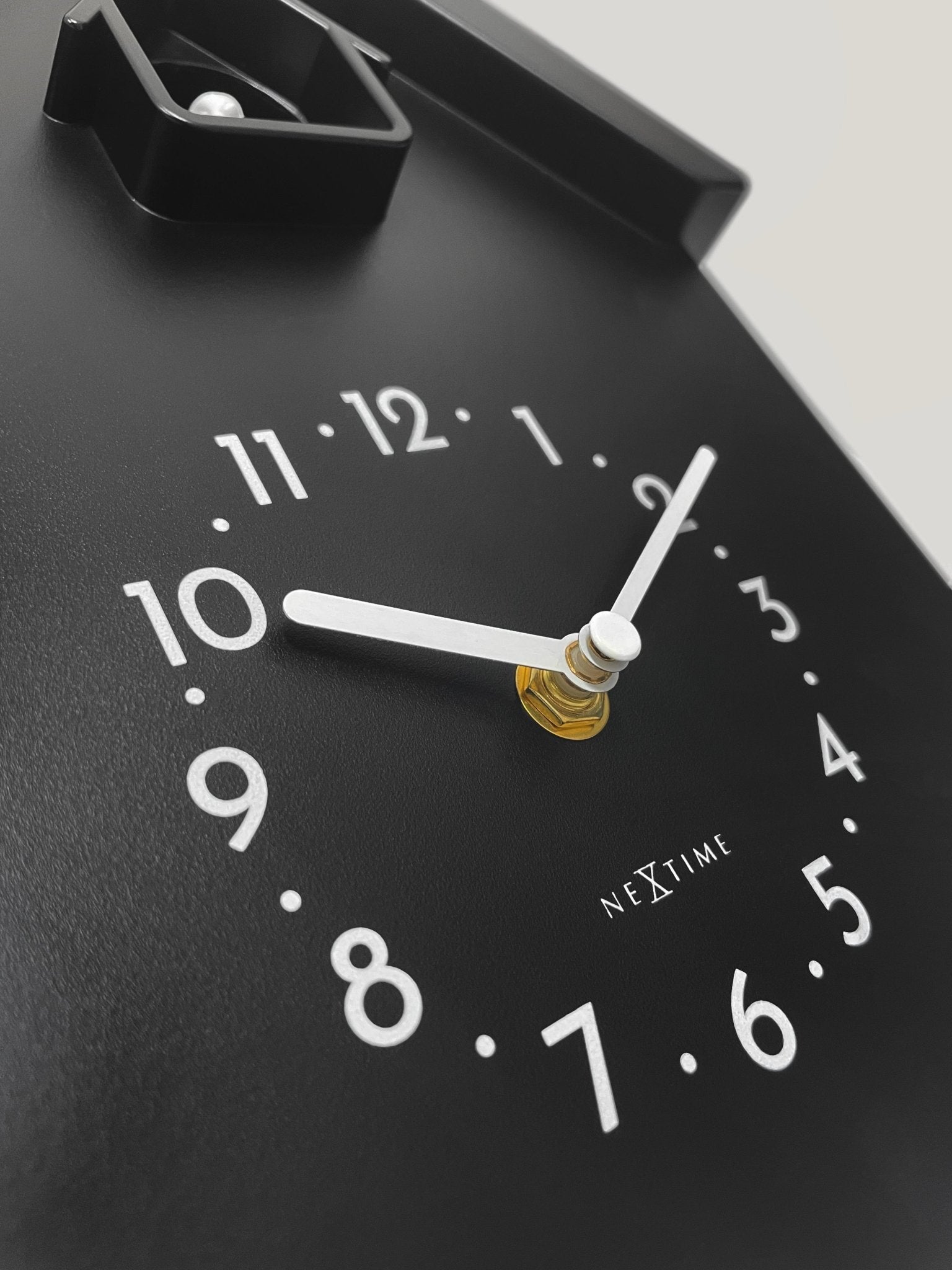 Wall clock 21.5x41.5x8.5cm - Pendulum - Cuckoo - NeXtime 'Twitter' - wevelnit