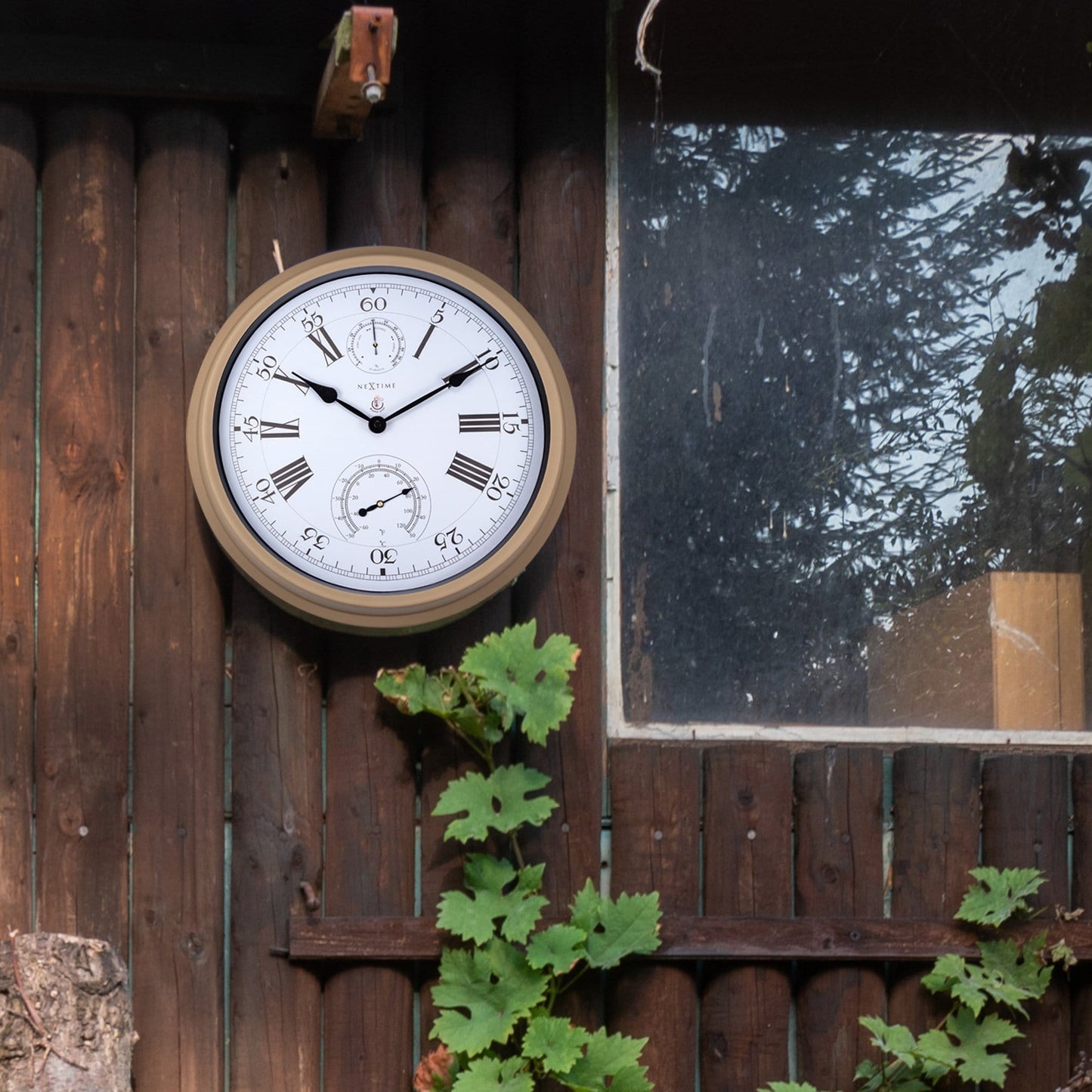 Weatherstation - Wall clock - Weatherproof - 40.5 cm - Metal -  Hyacinth - Wevelnit
