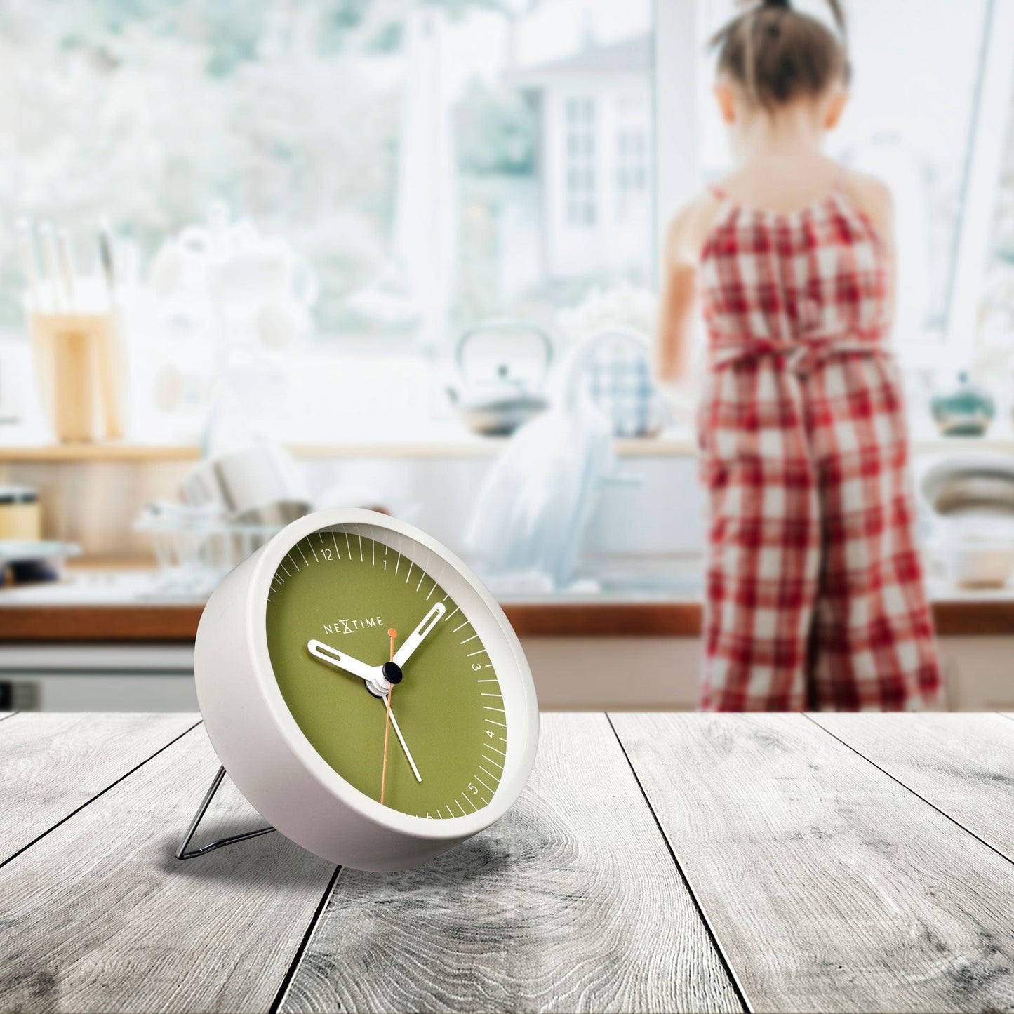 Table Alarm Clock 9x9x7.5cm - Silent - Light function /Metal "Small" - wevelnit