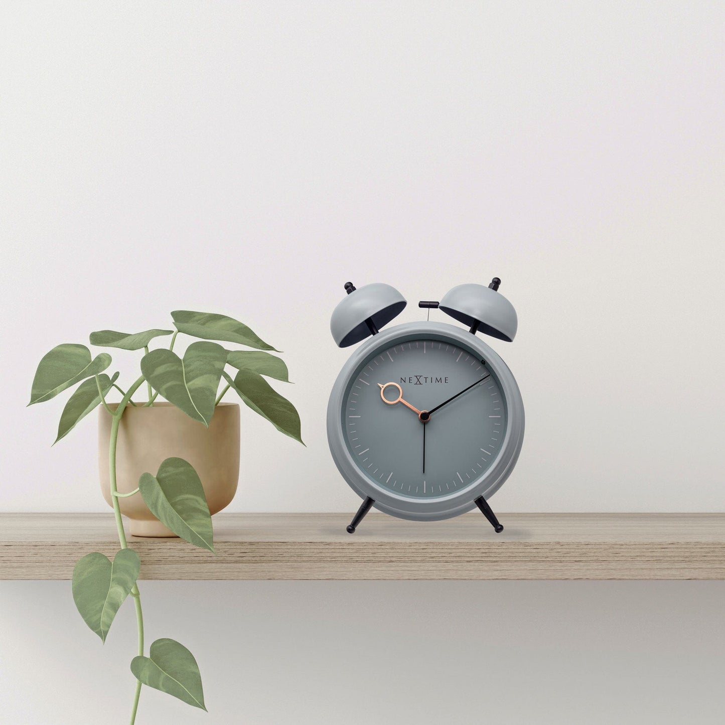 Table Alarm Clock 15x18x7cm - Silent - Light function - Metal "Golden Hour" - wevelnit