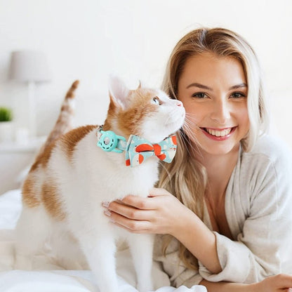 Pet Tracker Collar Insert Buckle Bow Collar For AirTag(Luminous Blue) - wevelnit