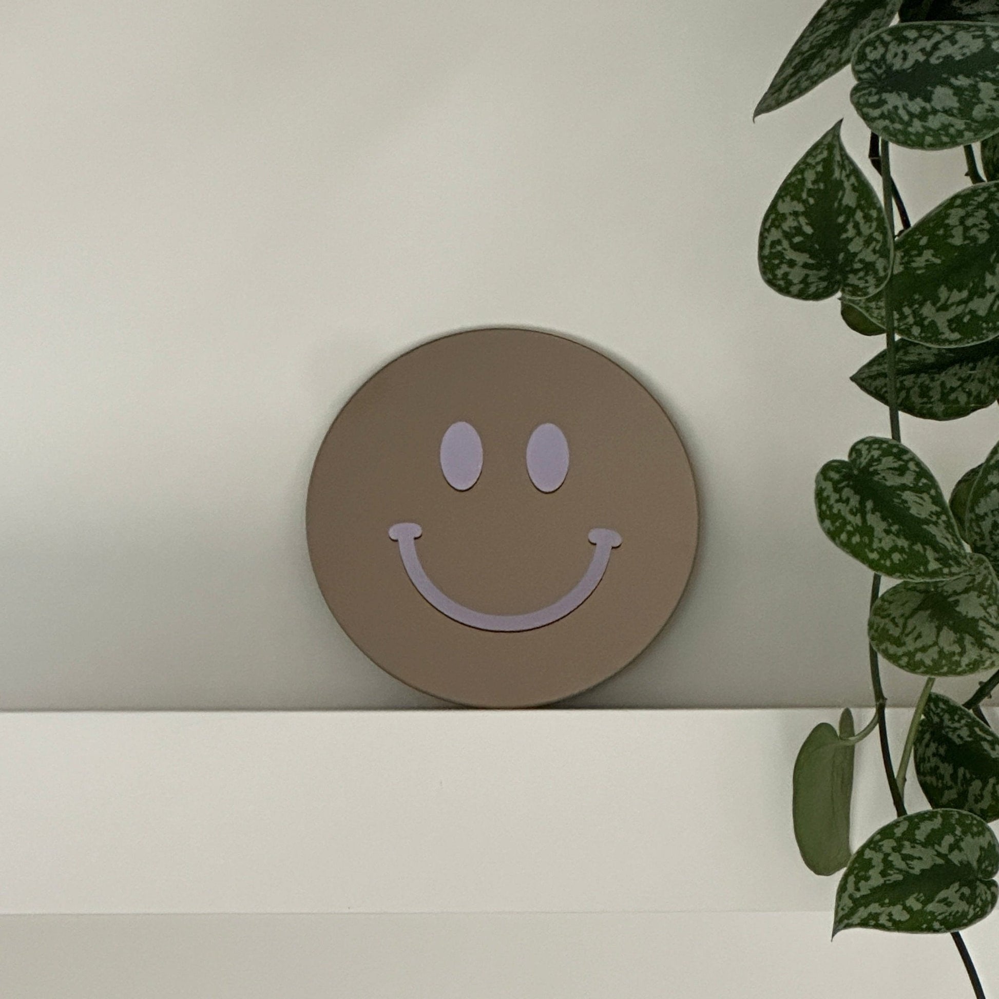 The Small Lilac Smile - wevelnit