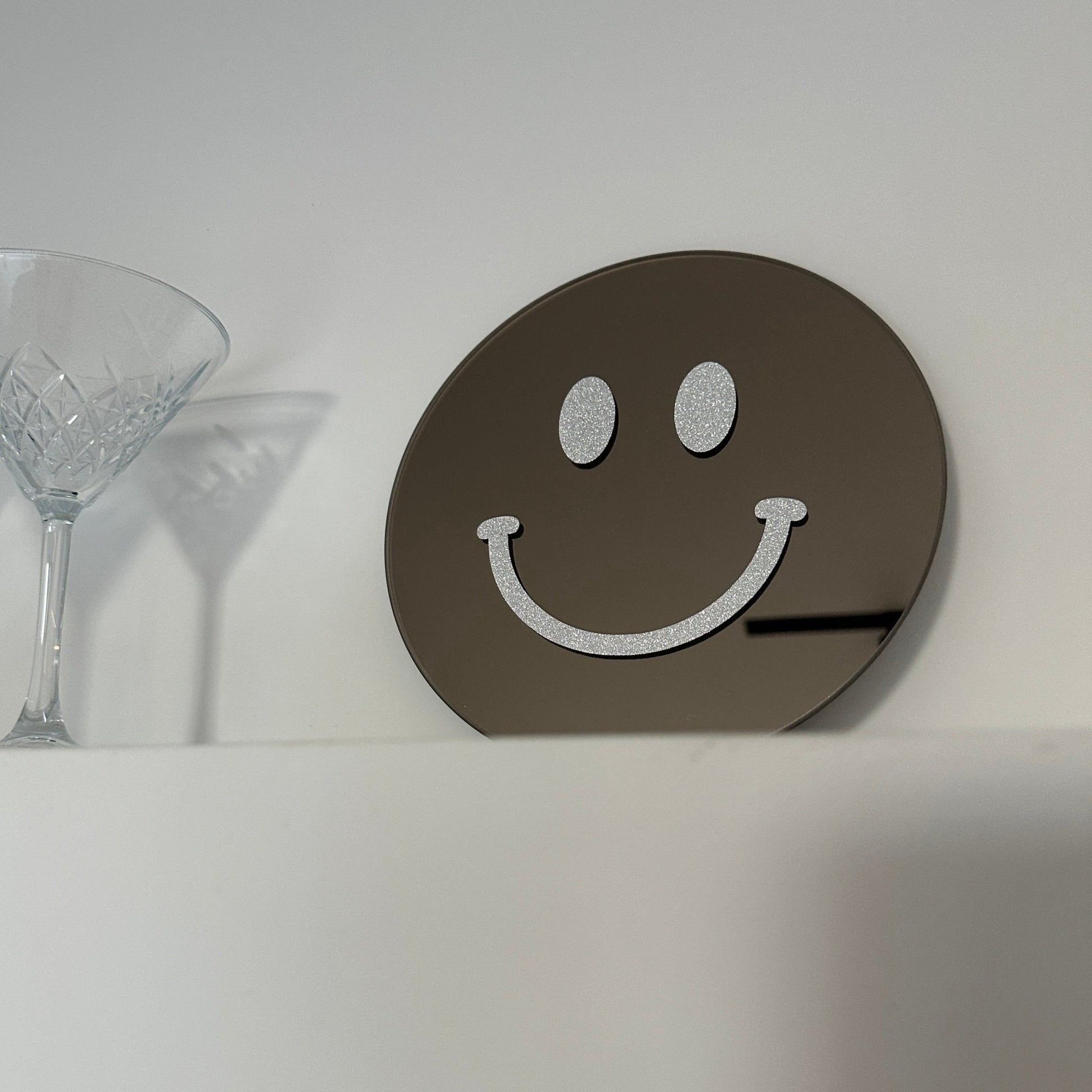 The Small Silver Smile - wevelnit