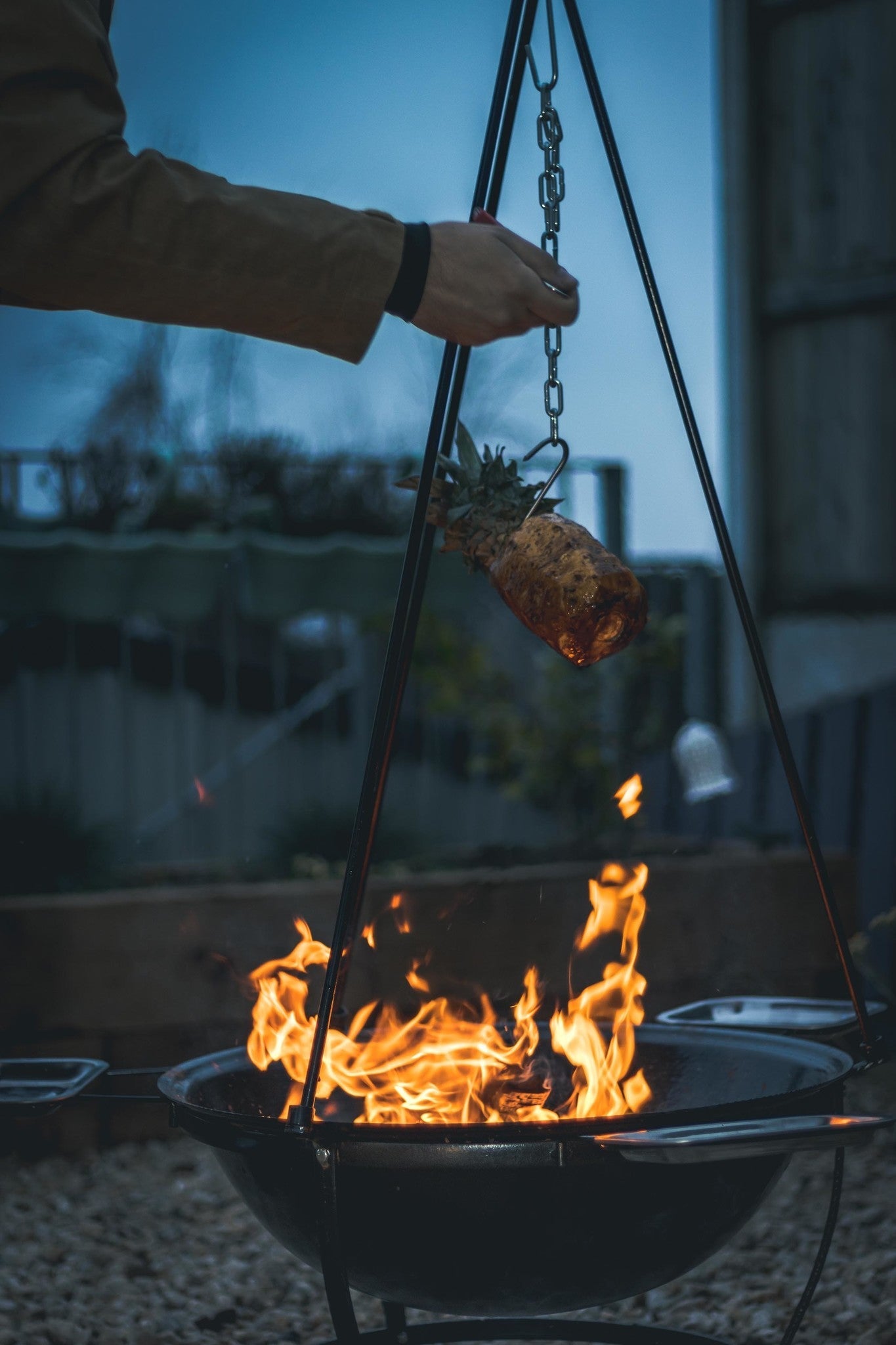 The Windmill Campfire Place Set Complete - wevelnit