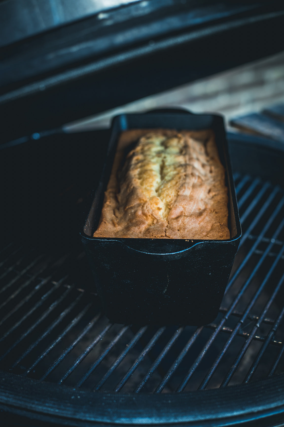 The Windmill Loaf 'n Bread Dutch Oven - wevelnit