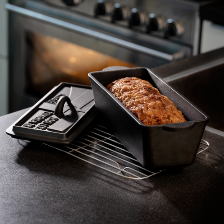 The Windmill Loaf 'n Bread Dutch Oven - wevelnit