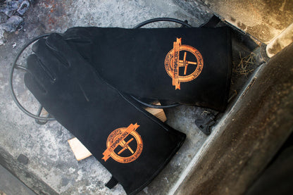 The Windmill Set van 2 lederen BBQ handschoenen - wevelnit